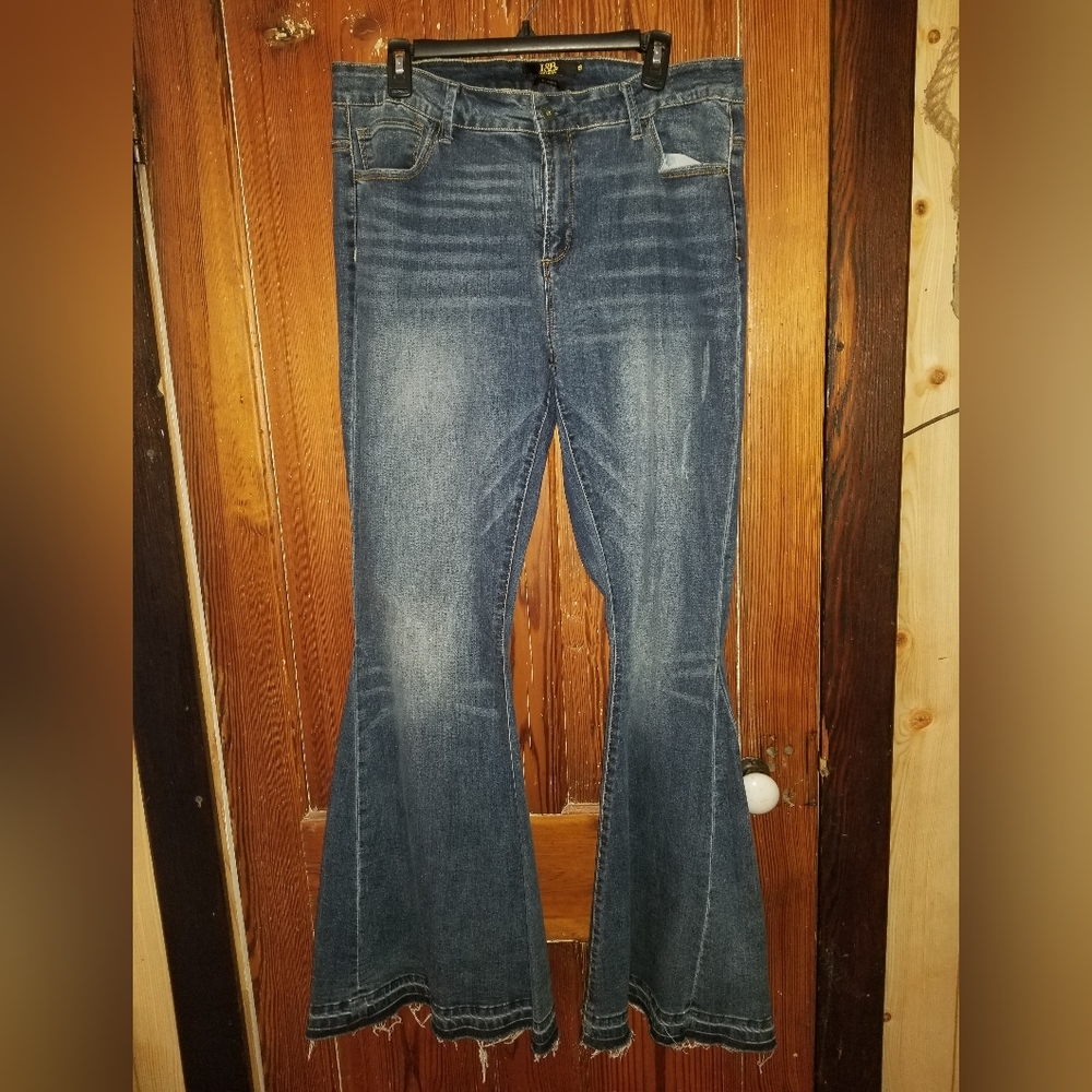 L&B Flare Jeans